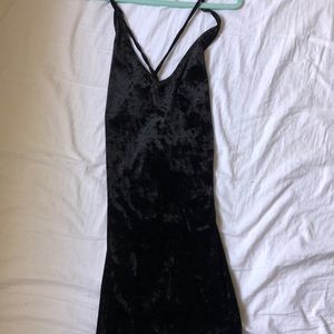 Pitaya Black Velvet Mini-Dress (S)